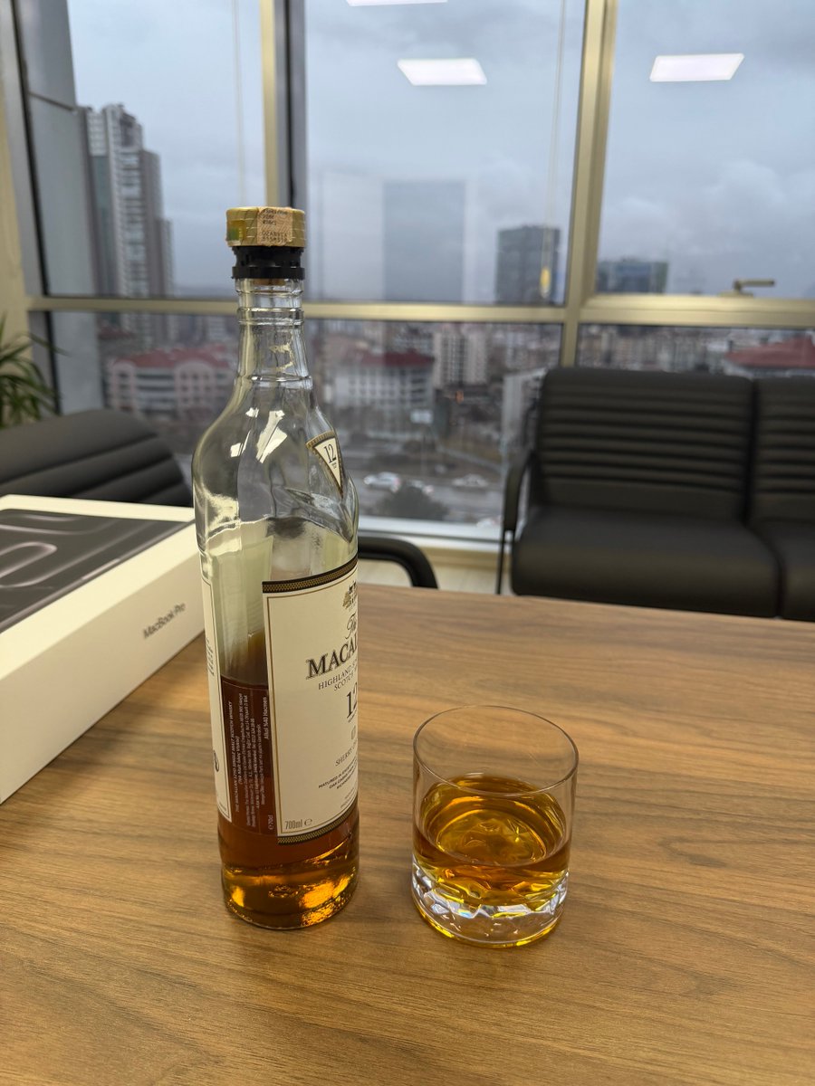 memnyilmaz's tweet image. Akşam viskisi...
#singlemalt