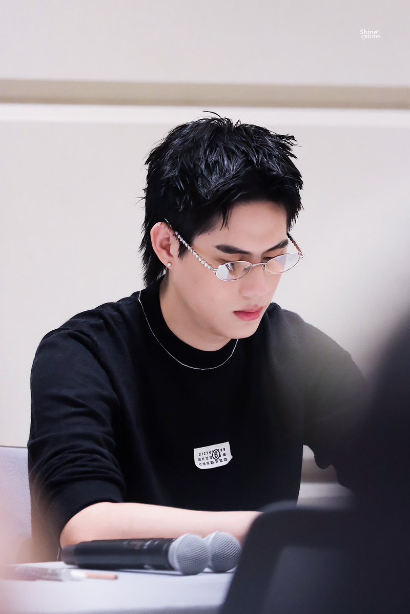 ใครจะทิ้งลง🤧