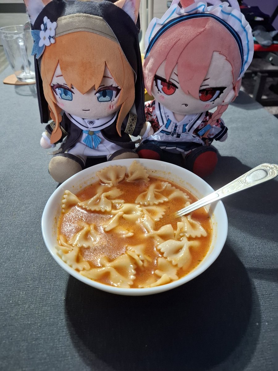 Two readheads one red soup😋😋😋