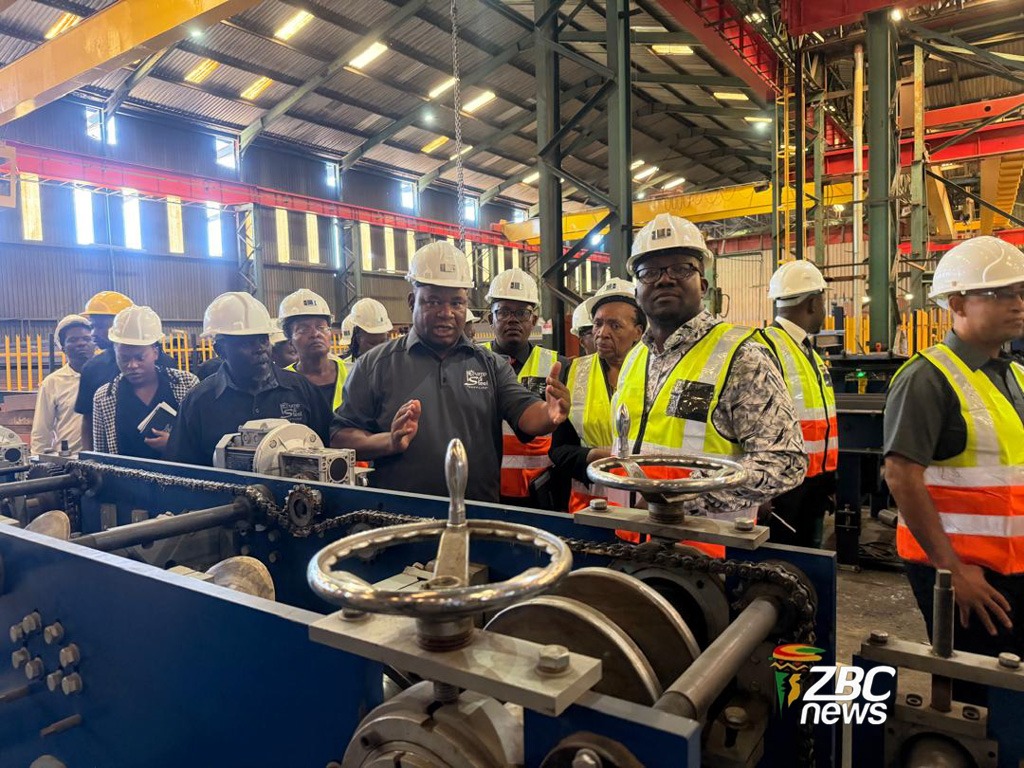 ZBCNewsonline's tweet image. BULAWAYO’s manufacturing sector is recording renewed growth as Government policy support and industrial incentives begin to lift production capacity, safeguard local manufacturers and stimulate job creation.

zbcnews.co.zw/government-int…