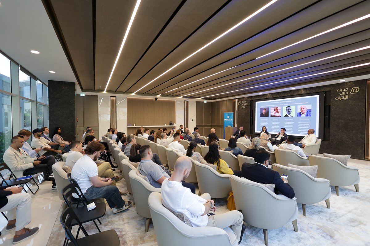 Empeiria tweet media