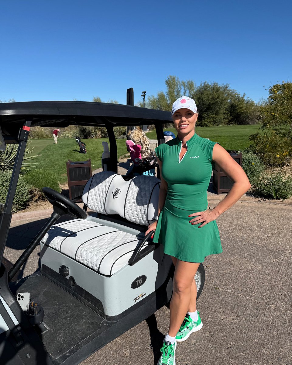 BombshellErinXO's tweet image. One of my fav golf weeks of the year! 🏌🏼‍♀️The Waste Management Phoenix Open! ⛳️                                                

Are you attending? @WMPhoenixOpen @tpcscottsdale 

#golf #wmpo #golfer #golfergirl #pga
