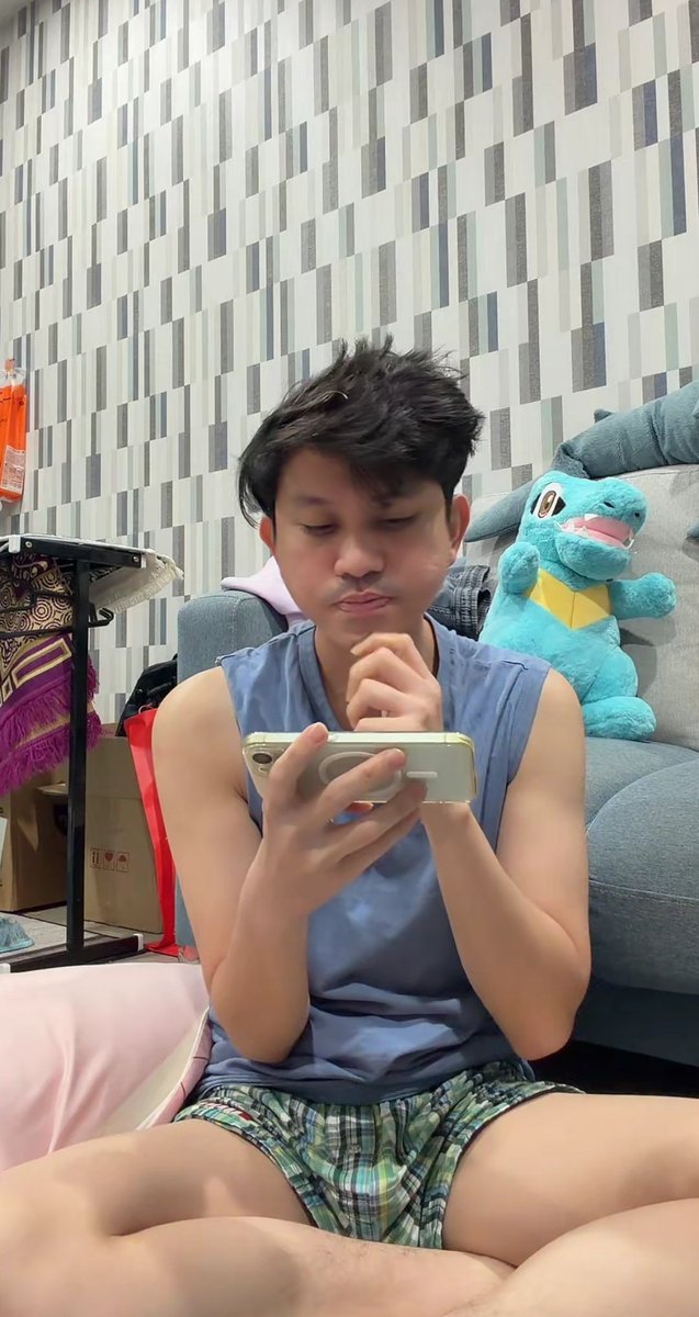 JustVibe tweet media