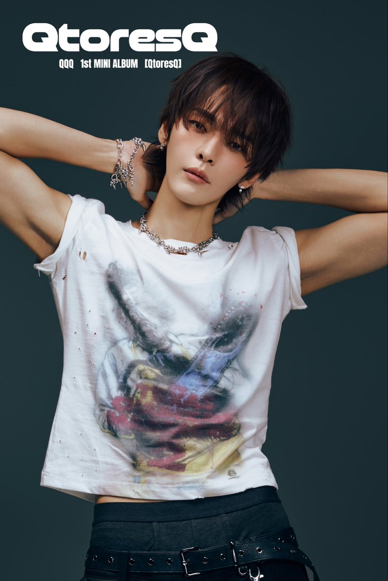 QQQ : KB 01 

QQQ 1st MINI ALBUM [QtoresQ] 
#QQQ #KB #JISUNG #NINE #QtoresQ