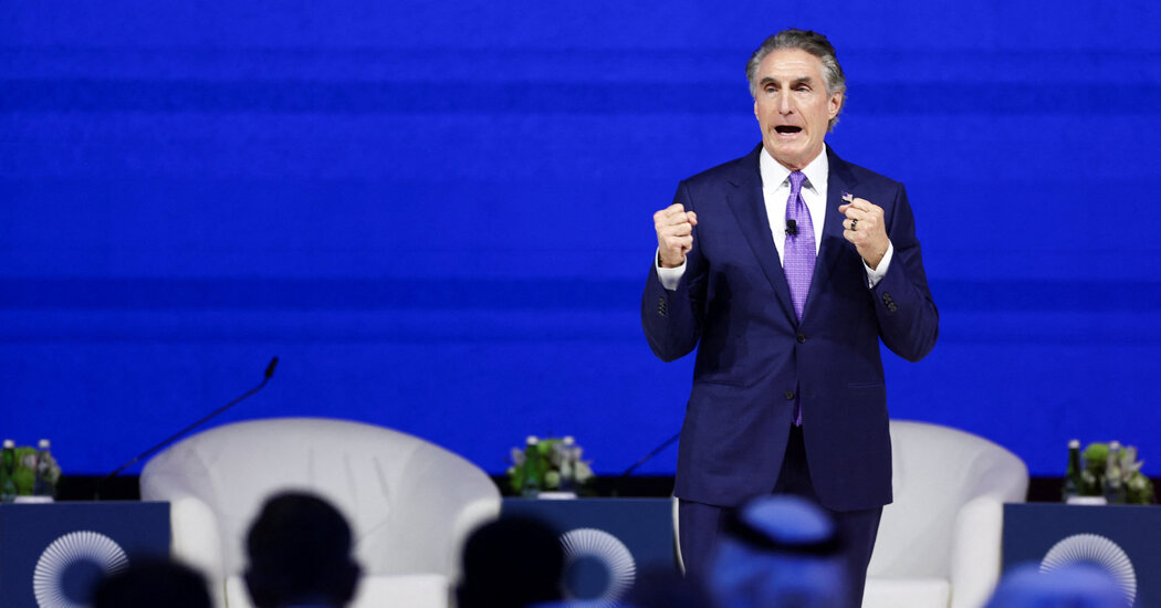 In Burgum’s first year, thousands of park employees were summarily fired or forced into retirement, adding up to a full 1/4 of the NPS’s permanent staff. As a result, our parks have been decimated while our Exterior Secretary gallivants around the world. nyti.ms/3WNi0Ay