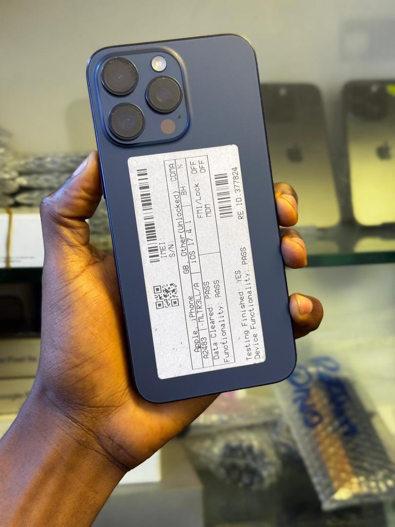 Startek4U's tweet photo. iPhone 15 PRO MAX 512GB esim FU 89BH 980K 🙂‍↔️💫 https://t.co/XWvyqzfcGN