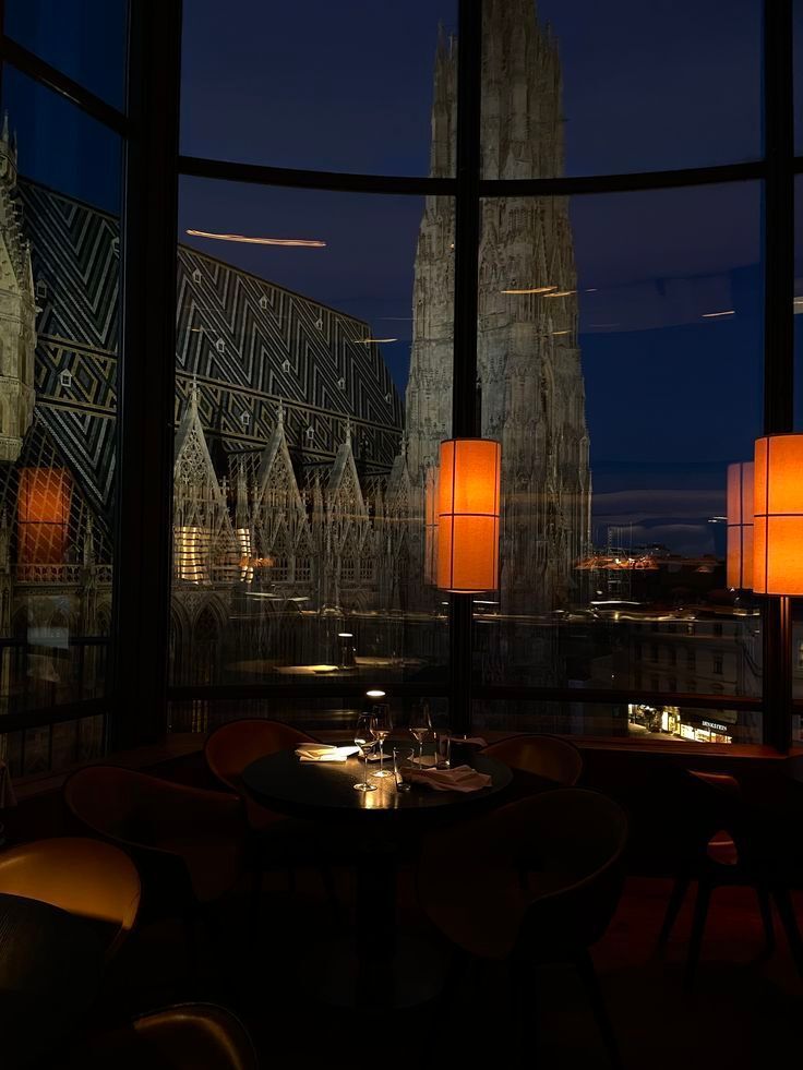 vienna at night, austria