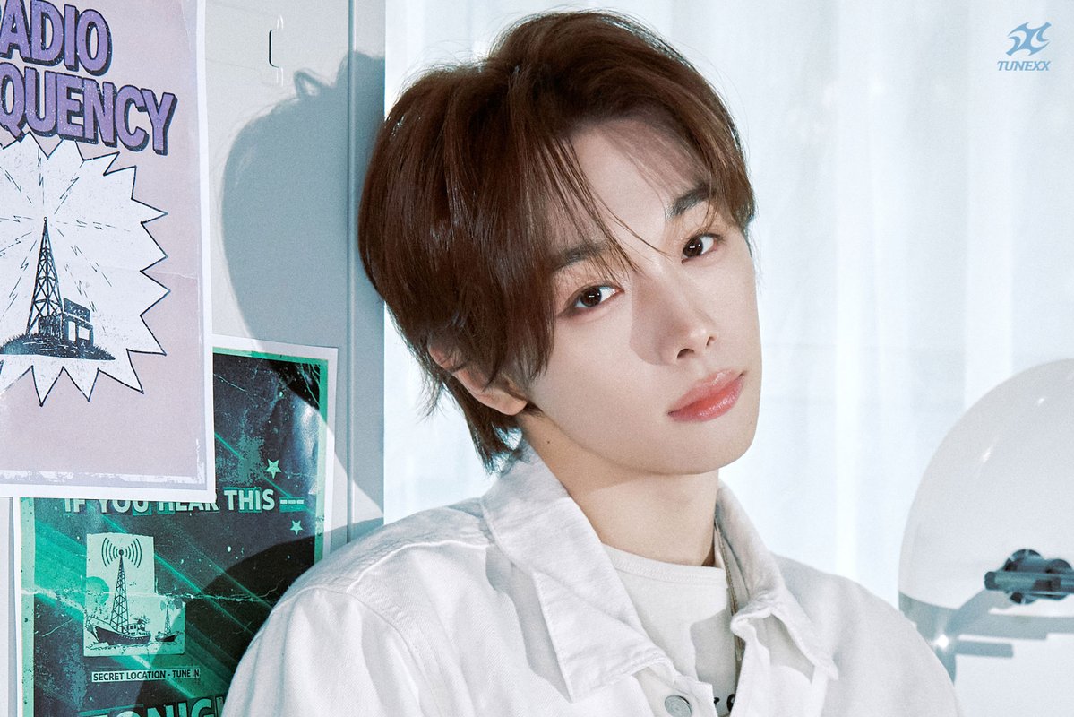 TUNEXX_official's tweet image. TUNEXX : FREQUENCY CHECK - Taira

#TUNEXX #튜넥스 
#Taira #타이라