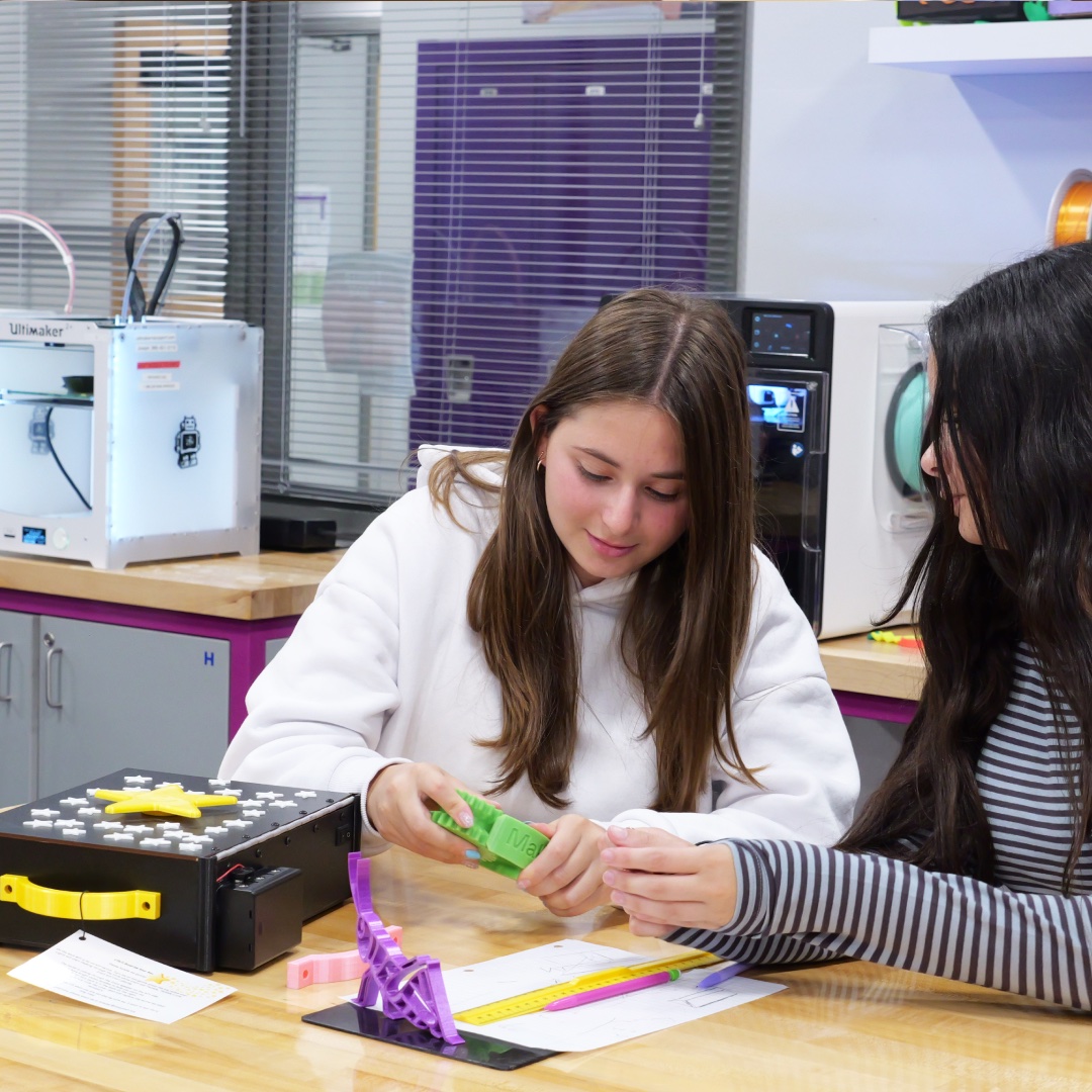 MakerBot tweet media