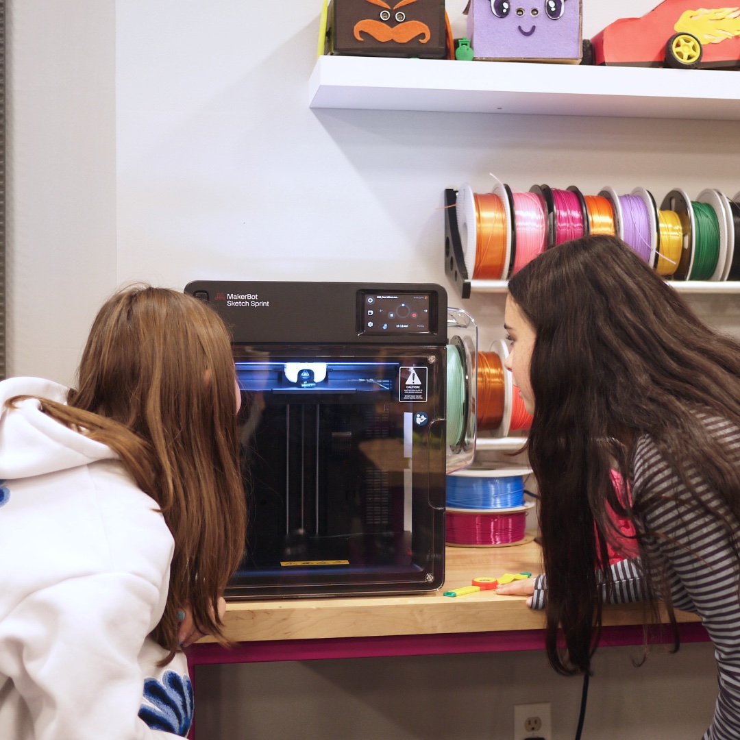 MakerBot tweet media