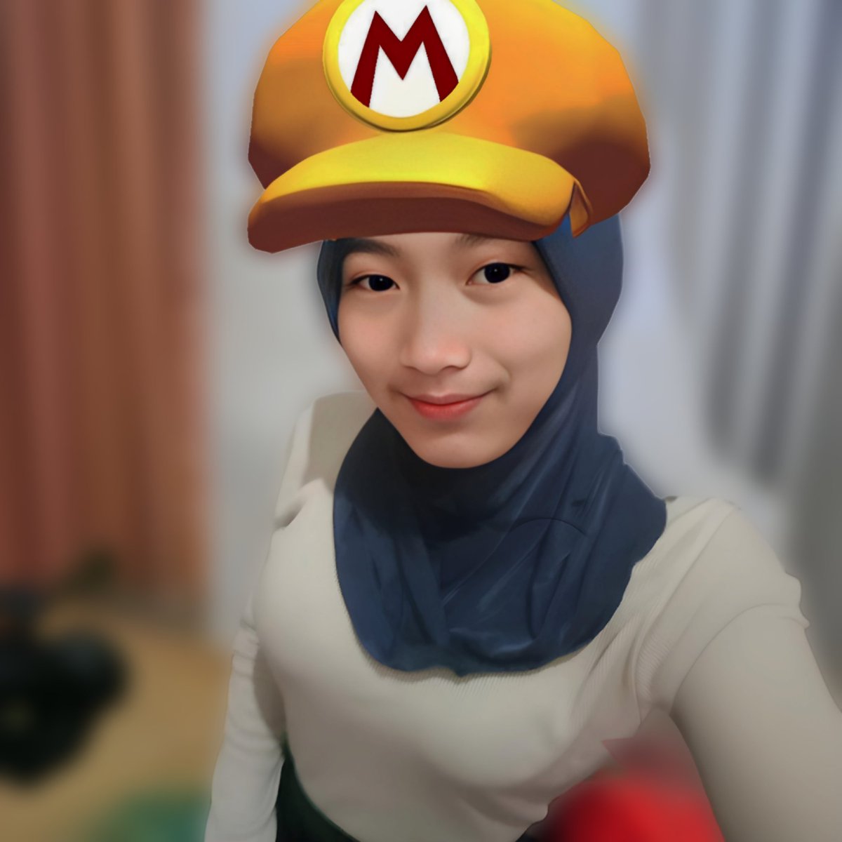 LanYan1610's tweet photo. Baru balik beli ayam geprek 🙃 #cder #cdermuslim #crossdressingindonesia https://t.co/iky6MxnCzf