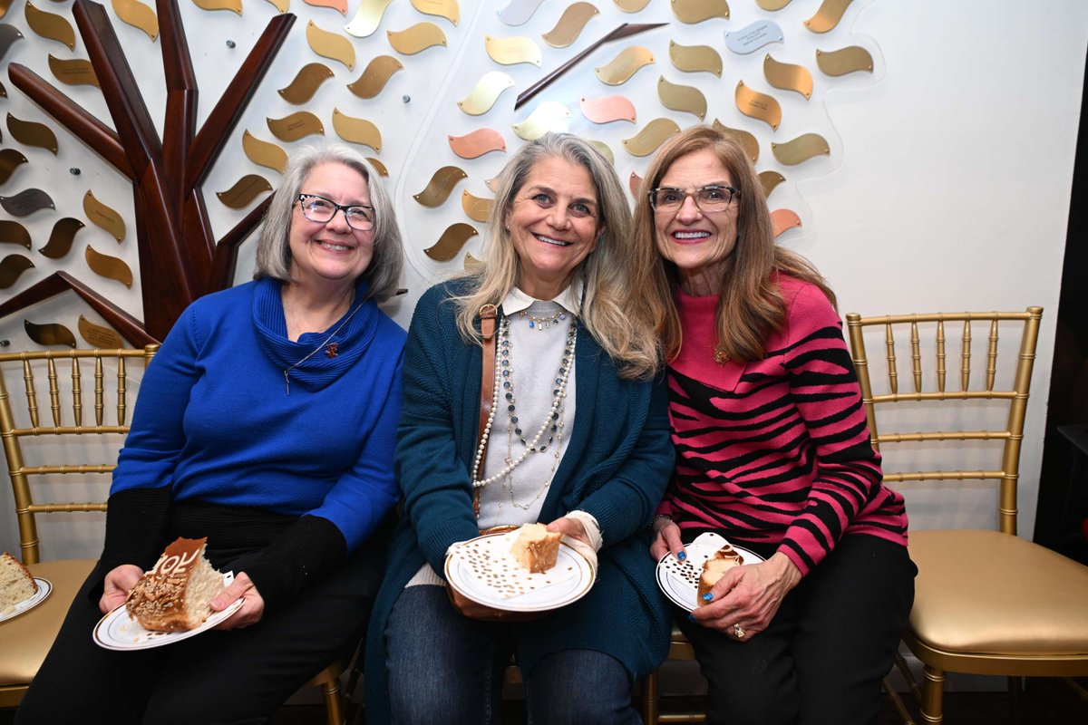 Together is our favorite place to be - especially at the Philoptochos Center of Philanthropy. 🤍 #Philoptochos #ArmyofAgape

📸Brittainy Newman