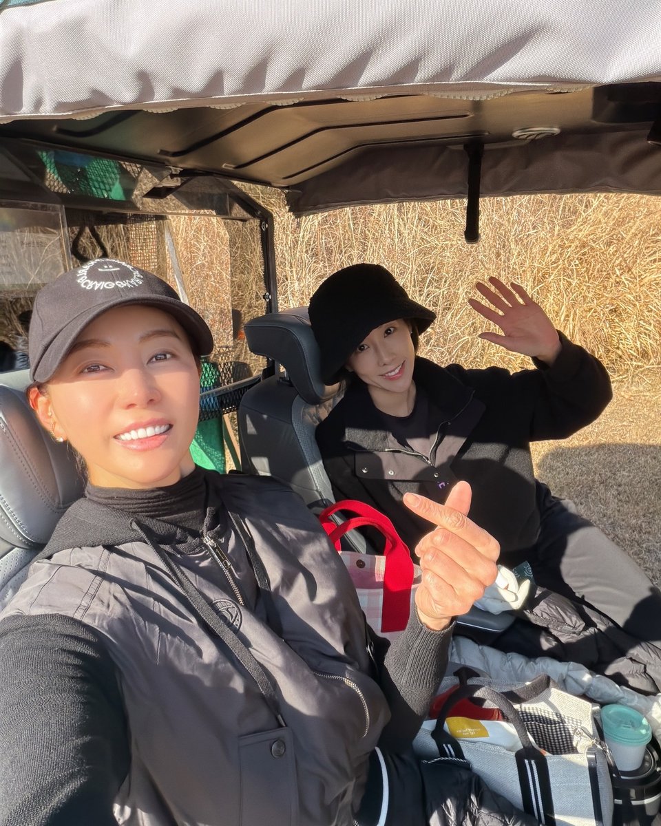 Lucy552680's tweet image. I'm so grateful for the warm weather, and no matter how well I play, I'll enjoy it 😊 #Golf  #GolfAddict
#GolfTime