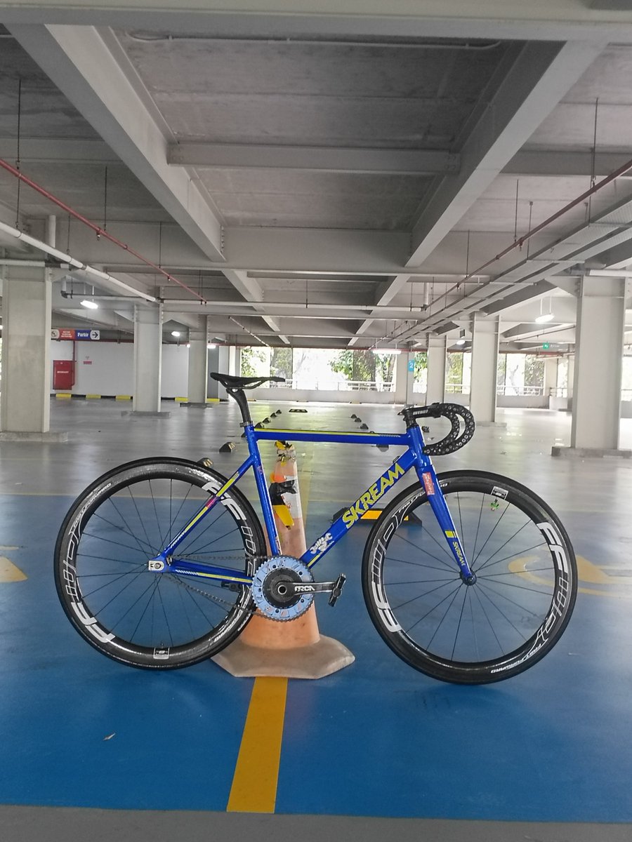 Rangga Cakep tweet media