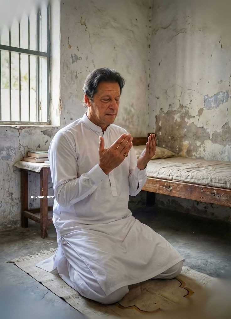 Release imran khan.

#FreeTheSoulOfPakistan