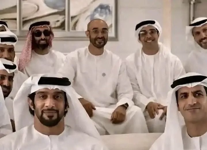 فيصل عبدالعزيز tweet media