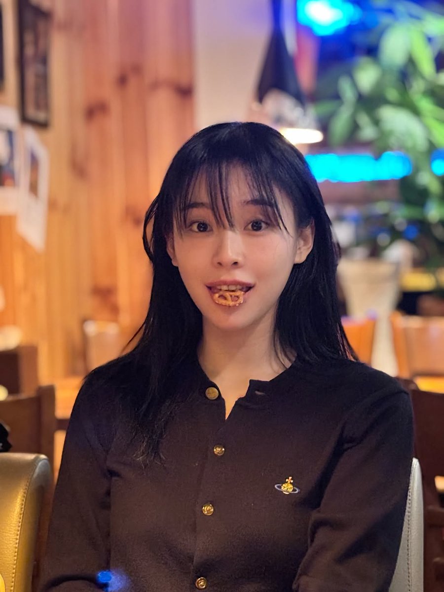 IT IS GAHYUN DAY 🦊

#HappyGAHYUNday