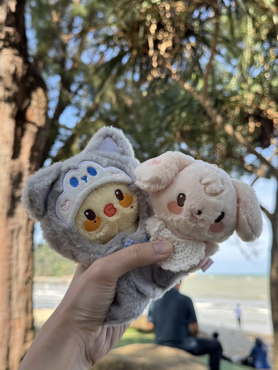 mingimangimong's tweet photo. #BBOTD #TYUOTD
tyuming visited kuantan before nanami omg … •᷄ɞ•᷅ https://t.co/4TaNAenXTu
