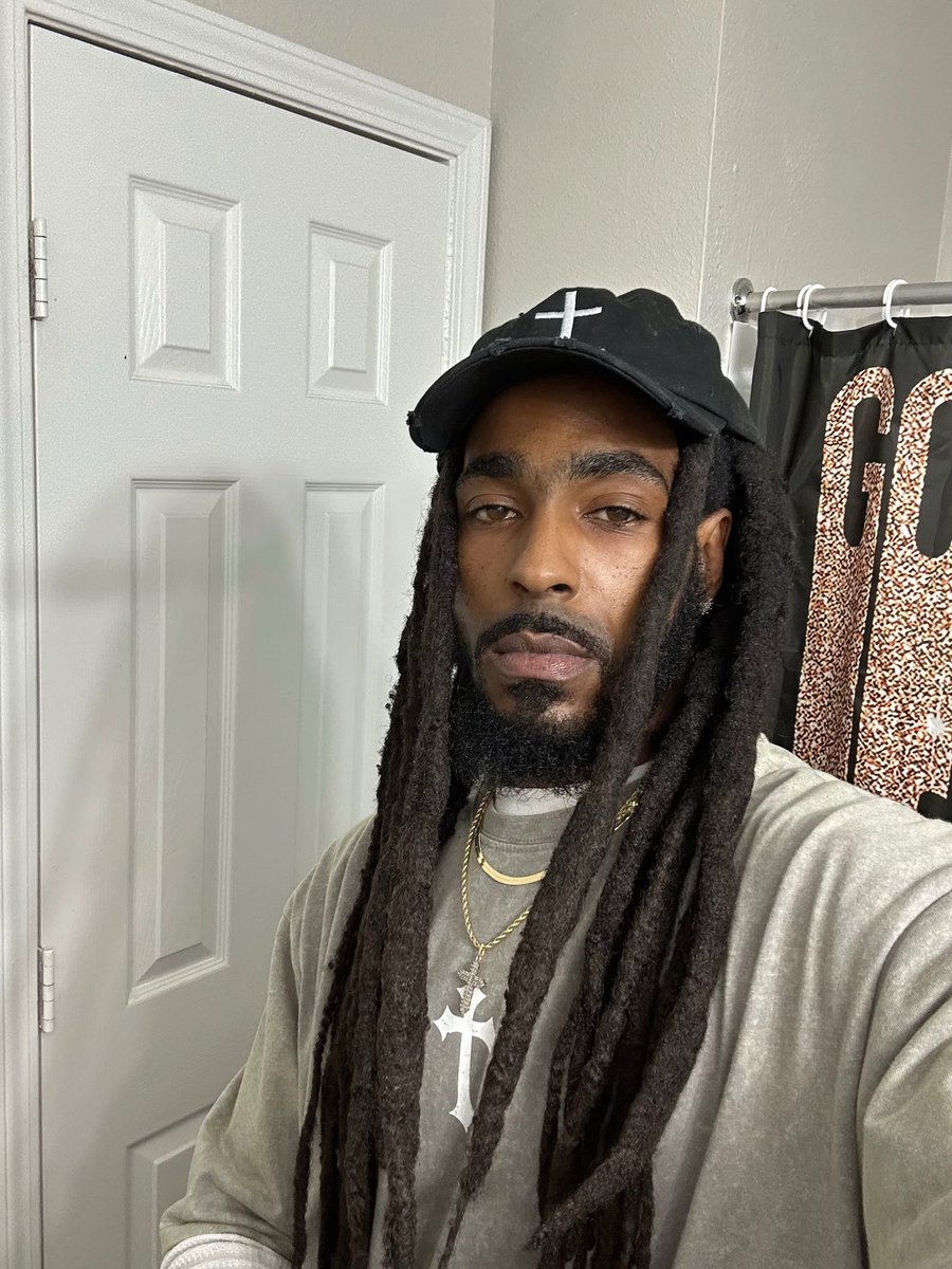 ZayyIsaac's tweet photo. 🖤 https://t.co/x4z7RDmjXa