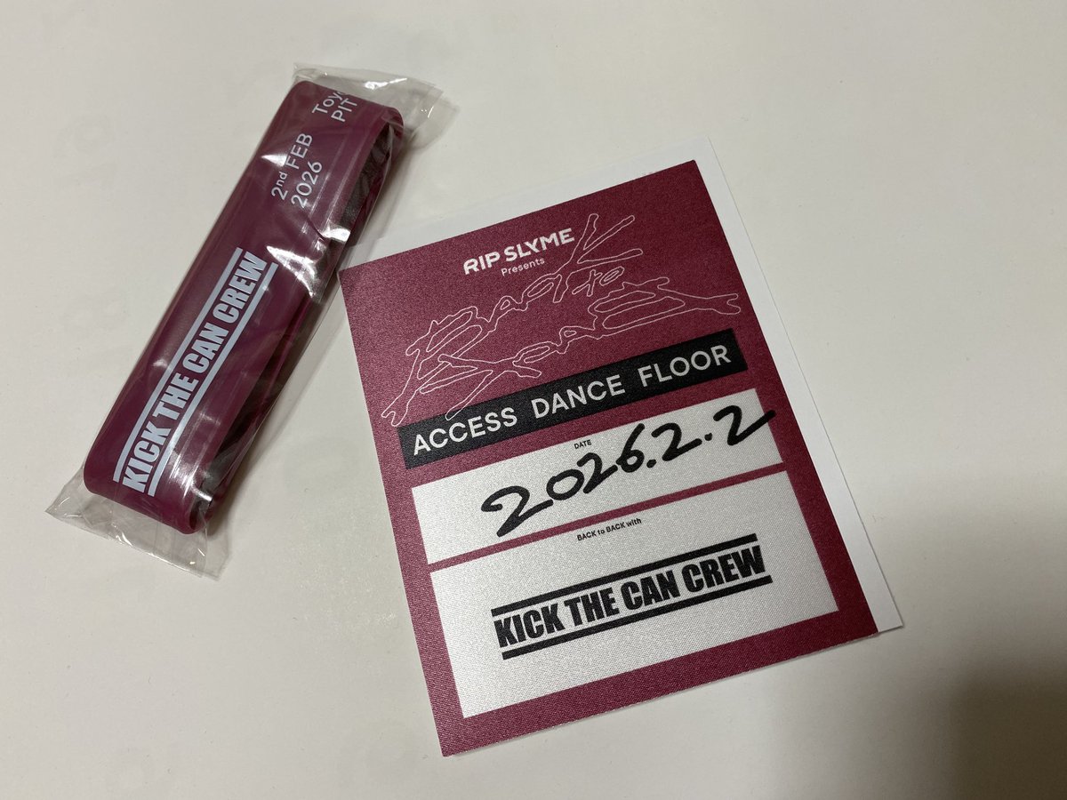 eppa24's tweet photo. RIP SLYME とKICK THE CAN CREWの2マンライブ行ってきました♪
それぞれのライブは最高曲ばかり✨
この2組でのB-BOYイズムも熱かったな〜🔥 https://t.co/efEVNXzYj6