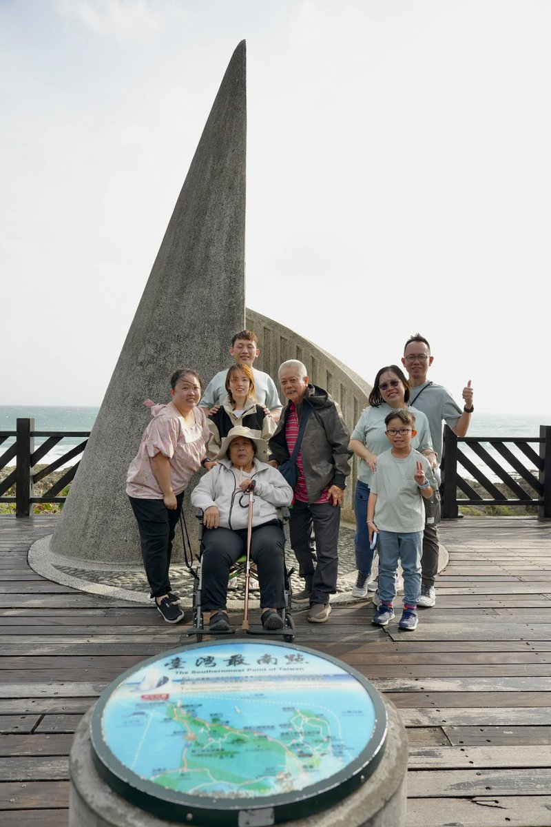 gincent360's tweet photo. 日本&amp;台湾包车自由行 國境之南攝影旅拍Lin

鵝鑾鼻燈塔
龍磐公園
船帆石
恆春古鎮
#台湾 #香港 #日本 #韩国  #新加坡  馬來西亞  文萊  金門  澎湖
永恆時刻
摄影旅拍
拍照是一种纪录
让每一个他乡总有故人
记录着曾经有我的足迹与回忆
taiwantravelweb旅游规划建议 https://t.co/4HSbKl2zY5
