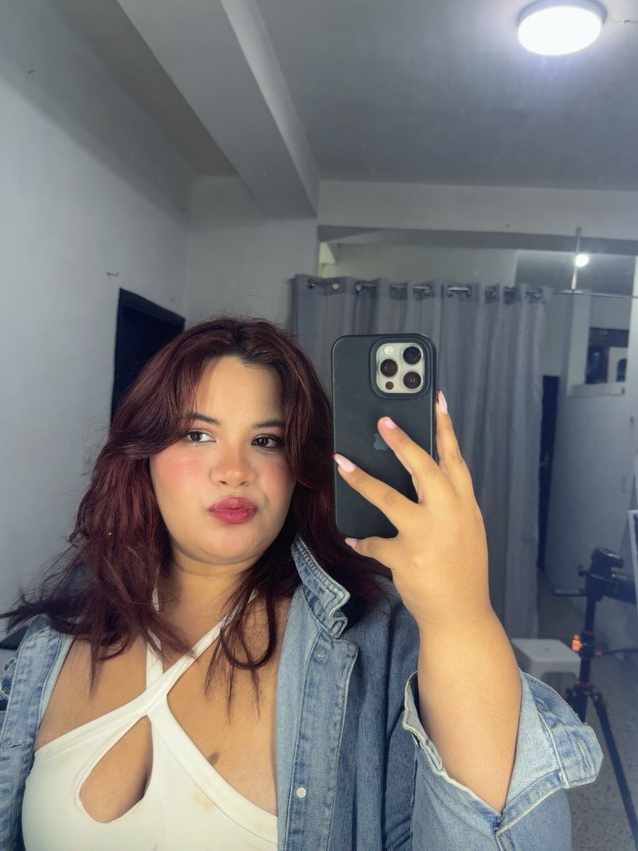 Sweetmiley95's tweet photo. Hey everyone ✨❤️
Do you like my outfit?☺️🤍

#girl #nsfwtwtًًًٌٌٍِّْْٓb https://t.co/70KaIgKxf2