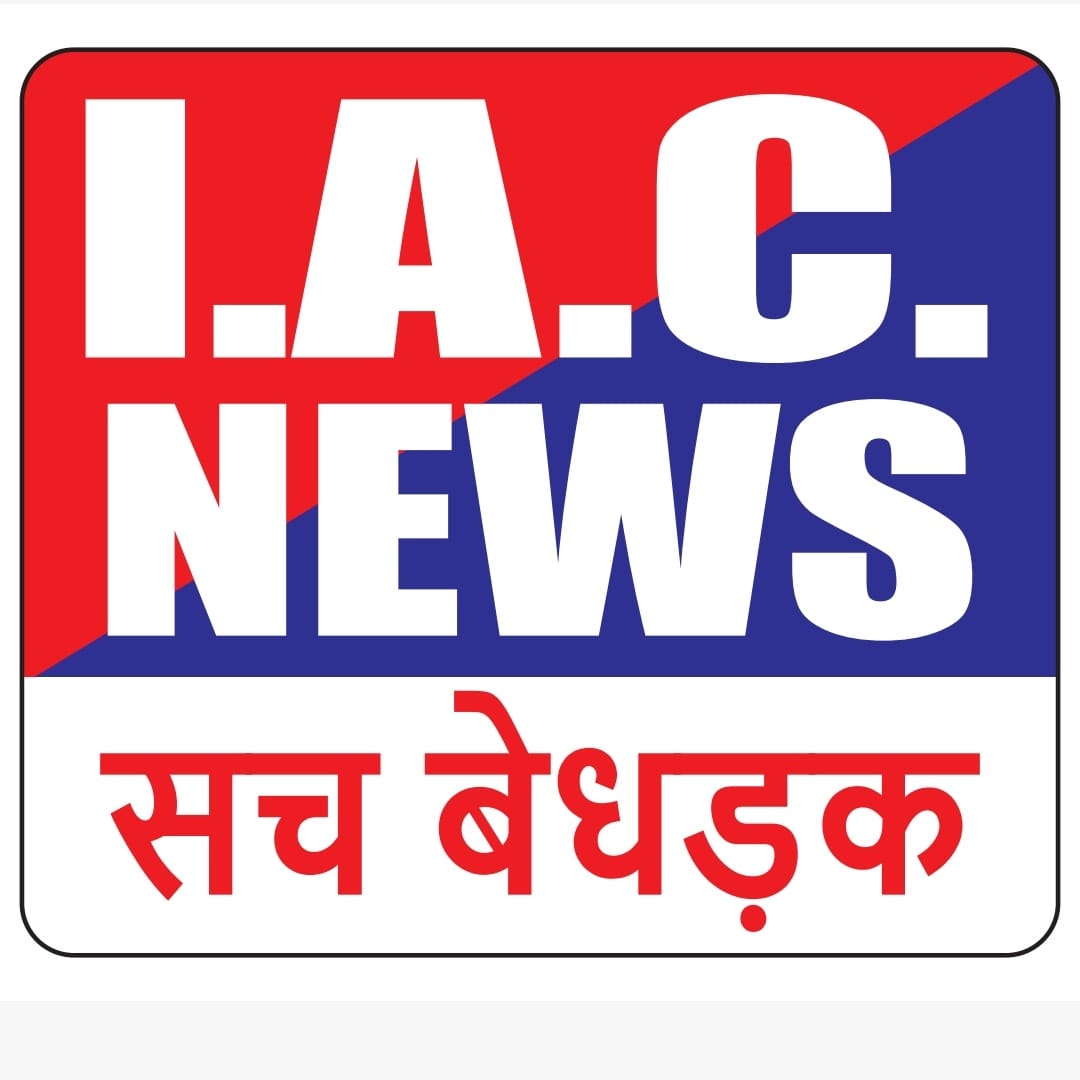 IndiaApradh's tweet image. सहारनपुर : कॉलेज छात्रा का अपहरण का प्रयास कार सवार दो युवकों ने की कोशिश
 विरोध करने पर छात्रा, भतीजे को पीटा
 राहगीरों को देख आरोपी युवक फरार
 तहरीर मिलते ही पुलिस की जांच शुरू
 जिले के थाना नागल क्षेत्र की घटना
#Saharanpur #KidnappingAttempt #PoliceInvestigation @IacHead