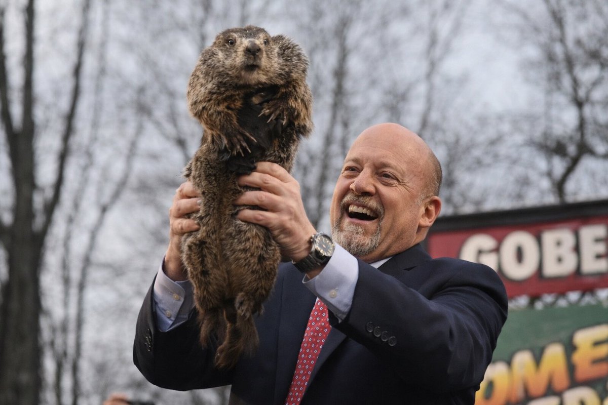 InverseCramer's tweet image. “I don’t think he’s going to see his shadow”

ENJOY SIX MORE WEEKS OF COLD, SUCKERS