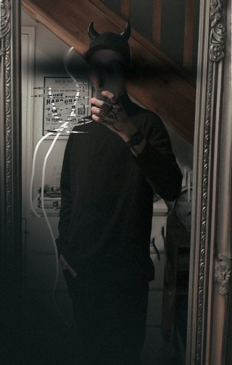 Swede2x's tweet image. looking for moots! &amp;lt;3   
- he/him, 22, eu
- cs2,valo,dbd,arc raiders
- joji,sb,peep,sleep token
- anime,horror,music
- always sleepy

- ♡ ノ ↻ to be moots (mdni)
#promotwt #moothunt #gamingtwt #anitwt