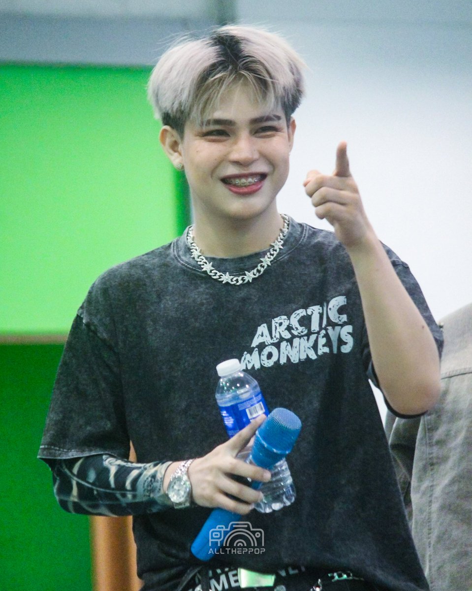 AllThePPop's tweet image. 02012026 | ATIN FANFEST
📌SM Center Sangandaan

#AZTER_GEE @aster_gee

#ATINFanFest
#AZTER
#WeBloomAndShine
@azter_ph