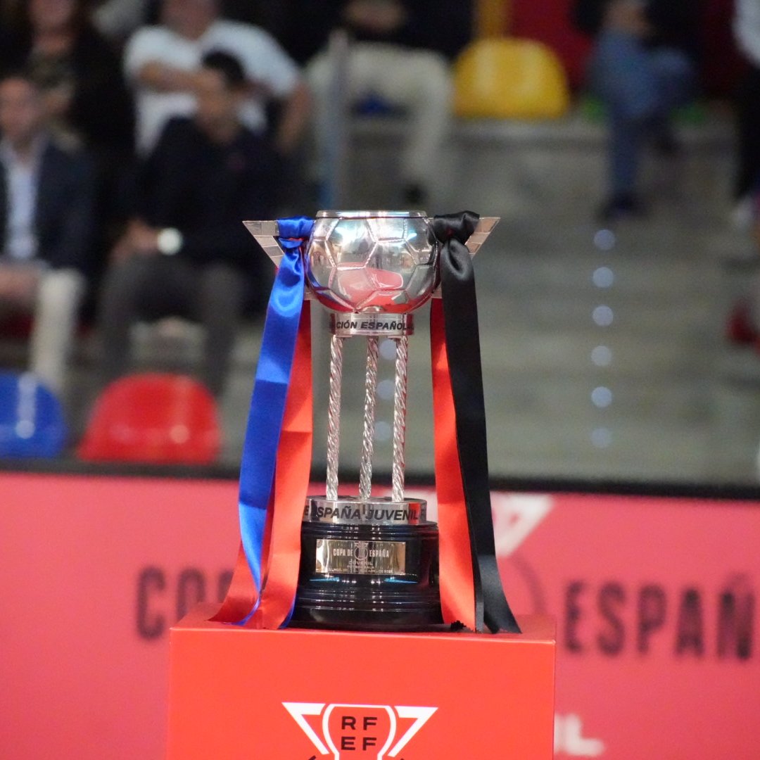 FutSalRFEF's tweet image. 🏆⚽️ 𝗟𝗮 𝗖𝗼𝗽𝗮 𝗱𝗲 𝗘𝘀𝗽𝗮𝗻̃𝗮 𝗝𝘂𝘃𝗲𝗻𝗶𝗹 𝘆𝗮 𝗰𝗼𝗻𝗼𝗰𝗲 𝗮 𝘀𝘂𝘀 𝗽𝗮𝗿𝘁𝗶𝗰𝗶𝗽𝗮𝗻𝘁𝗲𝘀

🗓️ Del 20 al 22 de marzo 2026.
📍 Granada.

ℹ️ Toda la información: rfef.es/es/noticias/la…

#FutsalRFEF | #CopaDeEspañaFS