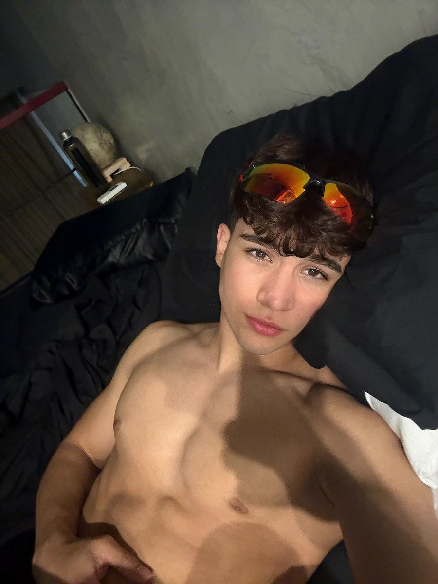 Falconeexx 🐣 tweet media