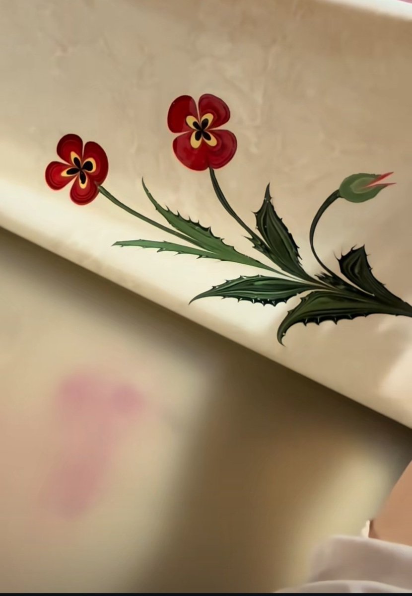 🥀 "Rahman merhametli olanlara rahmetiyle muamele eder.Sizler yeryüzündekilere merhametli olun ki semadakilerde size rahmetiyle muamele etsin..."

#KHKlarıÇözünArtık
#beraatkandili