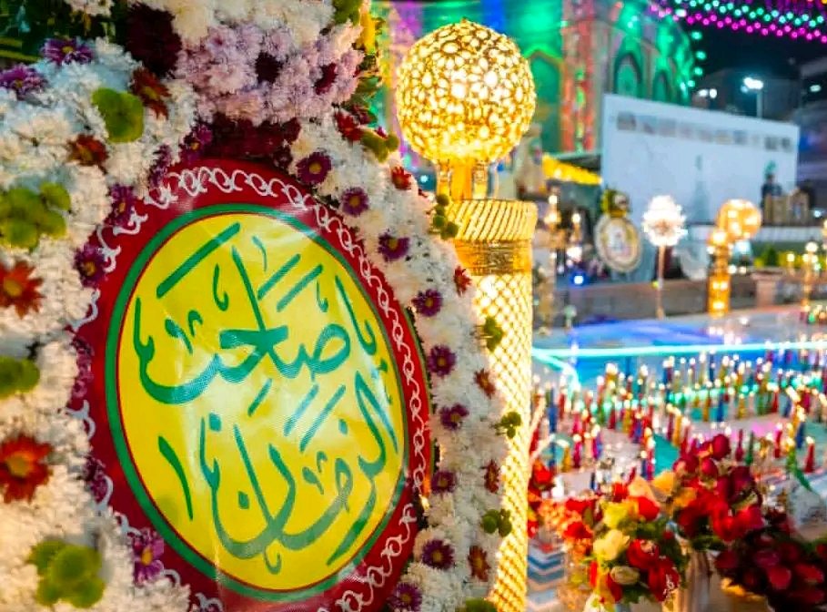 AhlubyetTweet's tweet photo. 1192 candles lit celebrations in the Holy city of karbala to honour our beloved imam Mehdi (AJTF)🥹❤️ https://t.co/blSWIeDECo