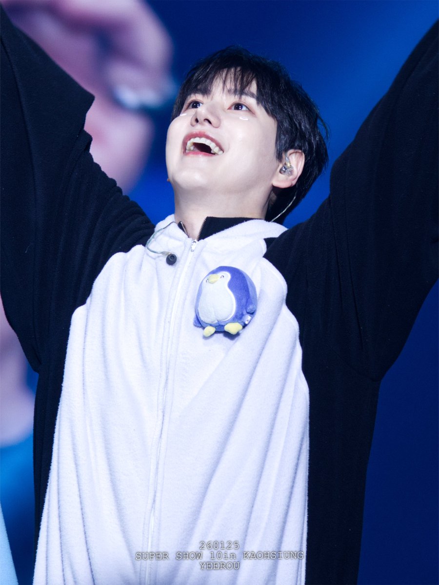 YEEROU💙 tweet media