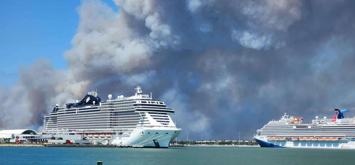 USFWS Fire (Archived) tweet media