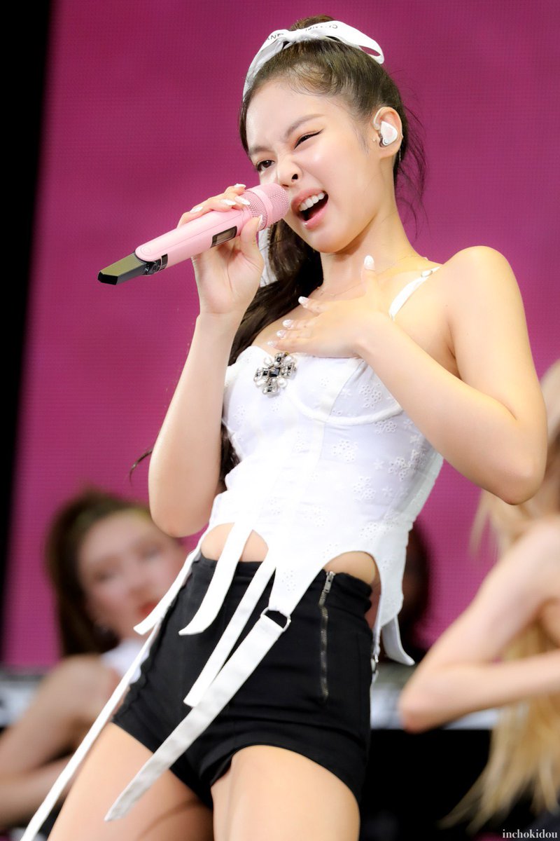 ninnieecha's tweet image. たまたま流れてきた2019年のサマソニジェニさん
今もばぶちゃんなんだけど、この時のおジェニは更にバブみがあってまぶたが少しだけ重くて、、この時代のジェニさん思い出して感動してます