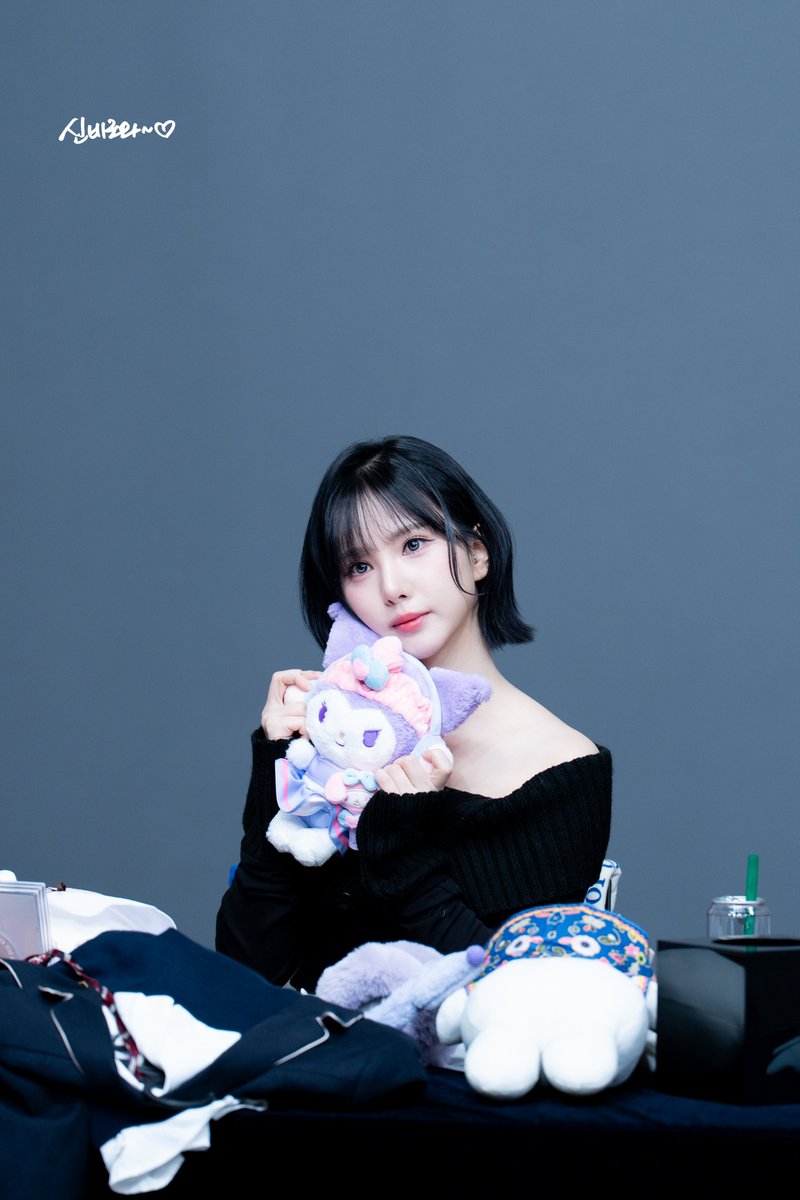 sinbrowa's tweet photo. 260201 위드뮤 팬싸 은하

https://t.co/rJErkGg2Ez

#은하 #EUNHA #비비지 #VIVIZ https://t.co/QNMNzPsROd
