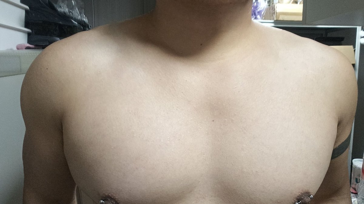 藏 蓝 君 tweet media