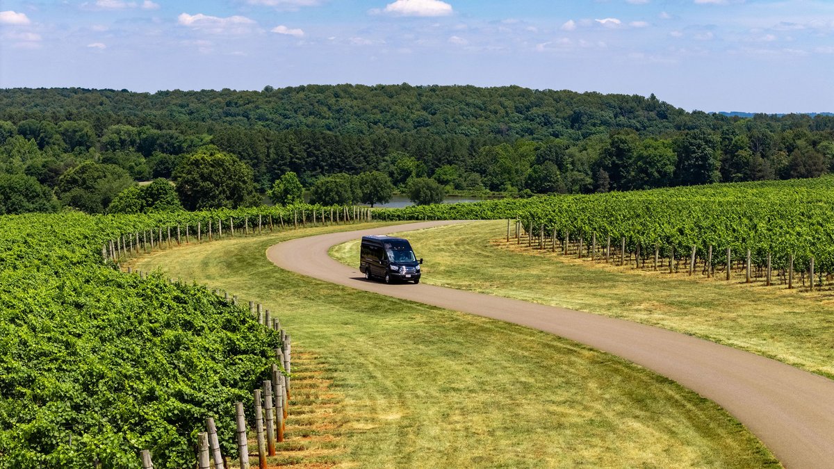 Ambassador Limousine tweet media