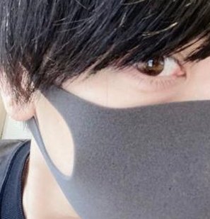 EmilyColage's tweet image. 人が涼しい、でも男が暑い 🤫