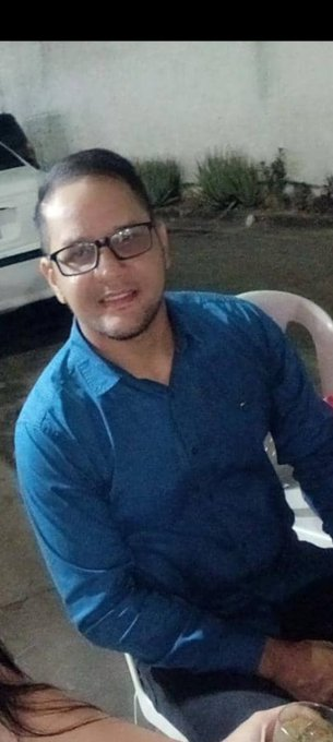 ReporteYa's tweet photo. #2Feb #Venezuela #DDHH #PresosPolíticos
Vente Venezuela denunció la desaparición forzada de Pedro José González Cavanier, detenido el #20Ene de 2026 por el DGCIM en su lugar de trabajo en Bolívar, tras expresar opiniones críticas contra Nicolás Maduro en redes sociales. – @VenteVenezuela