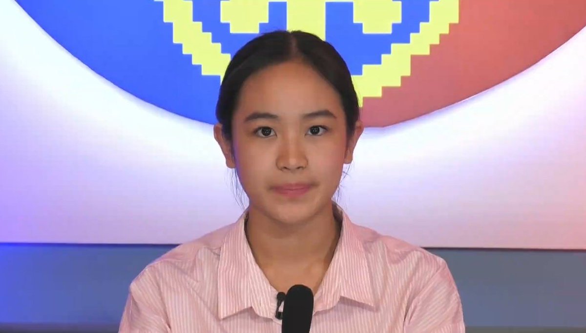 Ang refreshing lang to see someone na kabataan na hindi uhaw sa validation ng ibang tao. Yung bina value niya yung real life connection rather than public opinion.

CAPRICE LUNESentiments