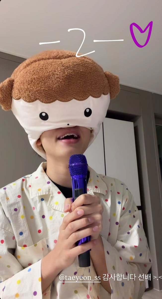 yeomuseyo9798's tweet photo. 아진짜너무웄겨ㅠ https://t.co/EklOd2mEDh