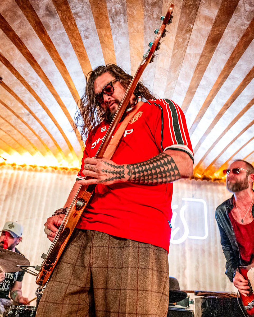 centredevils. tweet media