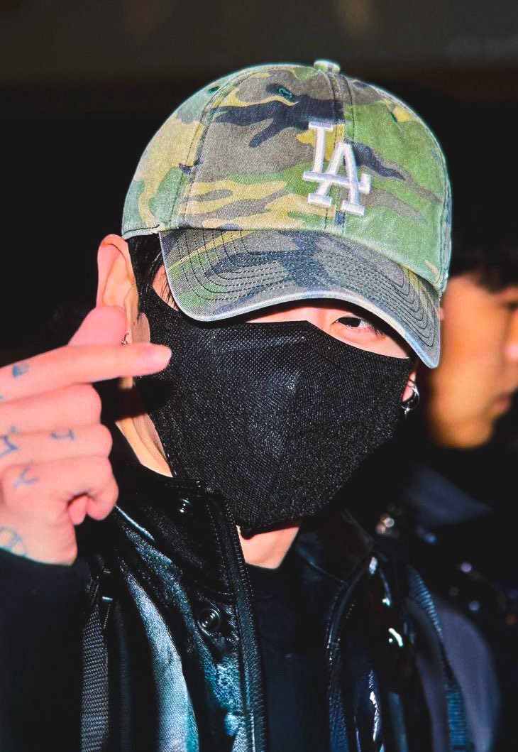 정국 tweet media