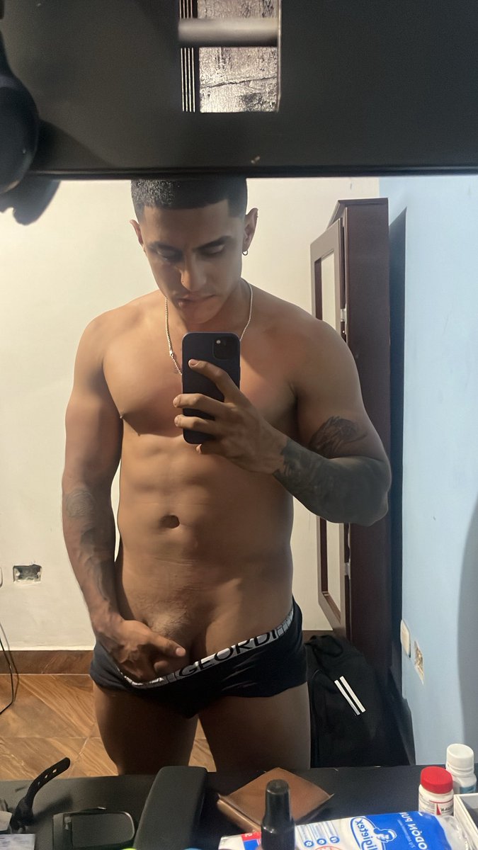 🥴