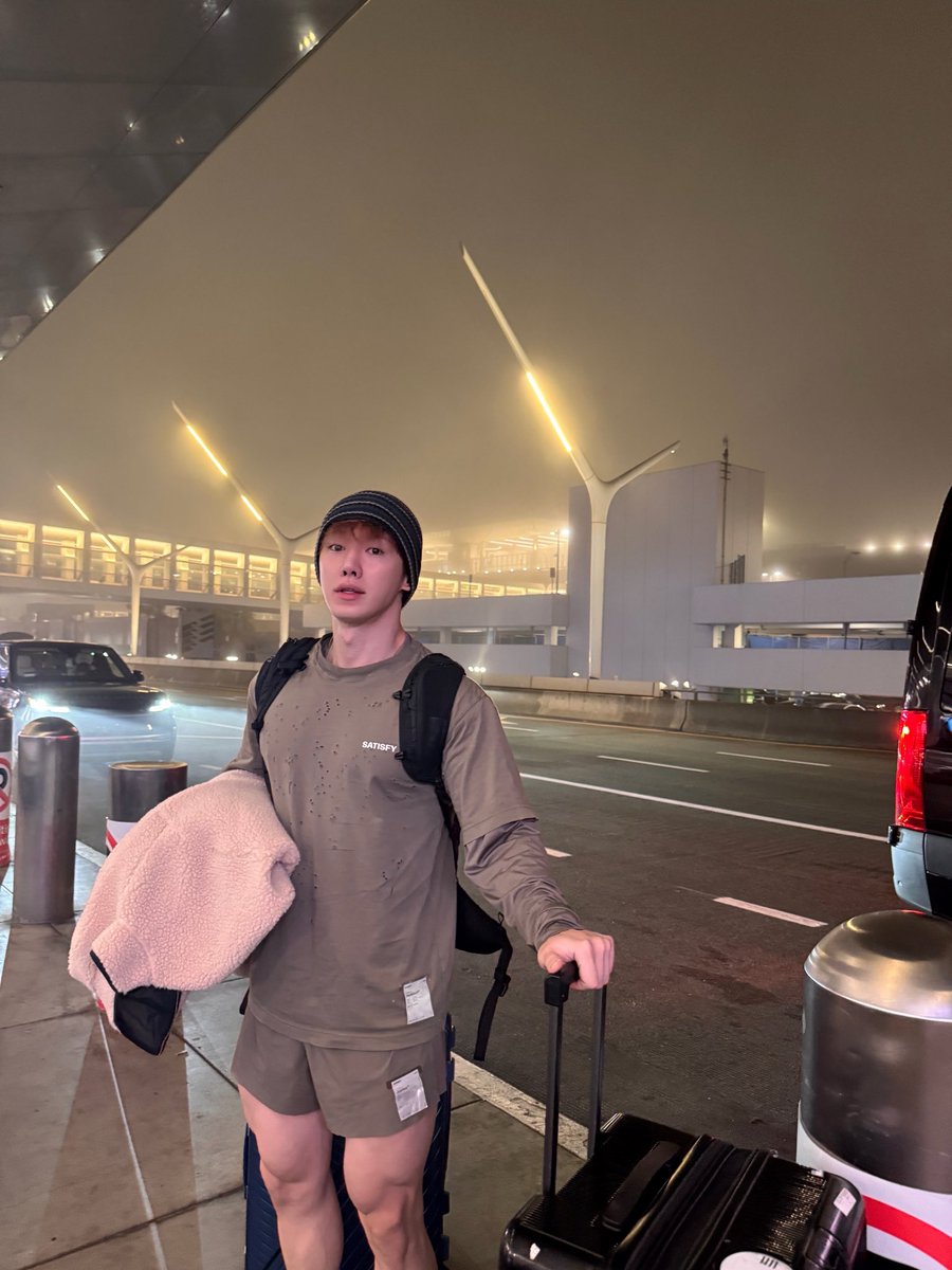 official__wonho's tweet image. Hi, Wenee. I’ll stay with you, always 💙

#원호 #WONHO