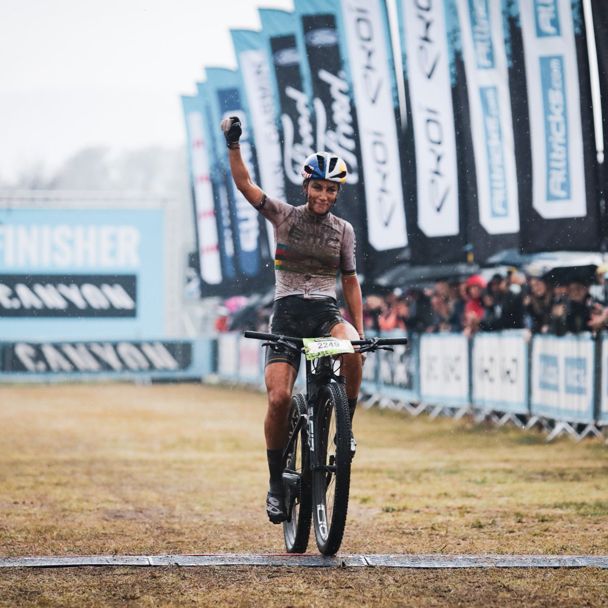 Roc d'Azur CIC tweet media