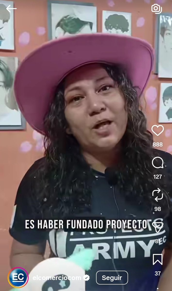 apobangtanie's tweet photo. El fandom de @BTS_twt en Ecuador 🇪🇨 tiene que sanar, porque si llegan a venir, todos esos fanclubs van a sacar provecho. 

La tal Lulú, el Gato, el tal Kenny todos a la cabeza de fanclubs con actitudes turbias que para nada son un ejemplo, siempre viviendo a costa de los chicos. https://t.co/bhmAo7dHSt